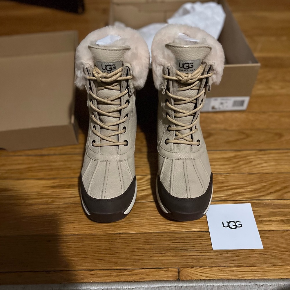 Ugg snow boots